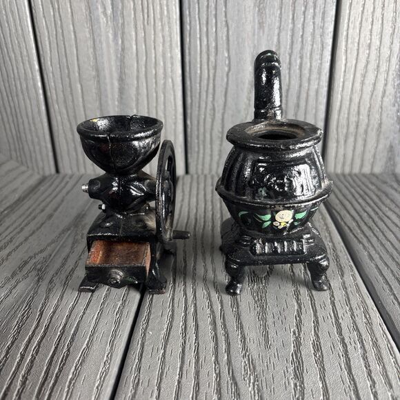 Vintage Small Pot Belly Stove Black Cast Iron 5" Tall + Coffee Grinder (Parts) - Picture 1 of 8